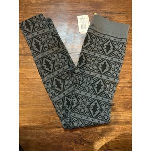 Love pink fashion leggings M NWT  $36